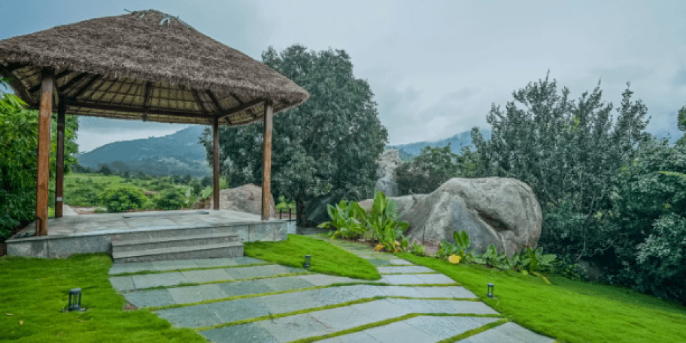 The Earth-Nandi Hills